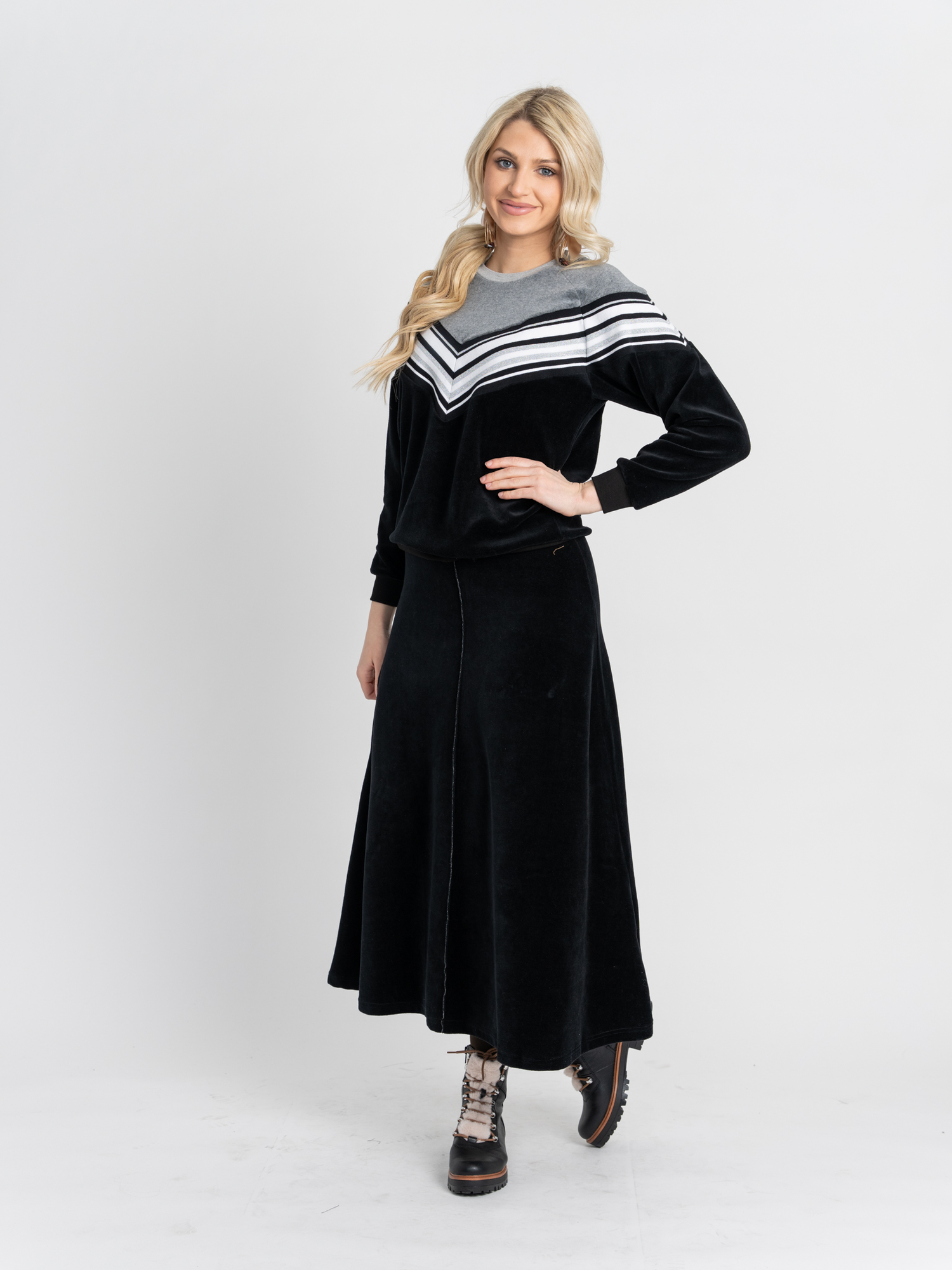 Velour 2 Tone V-Stripe Top
