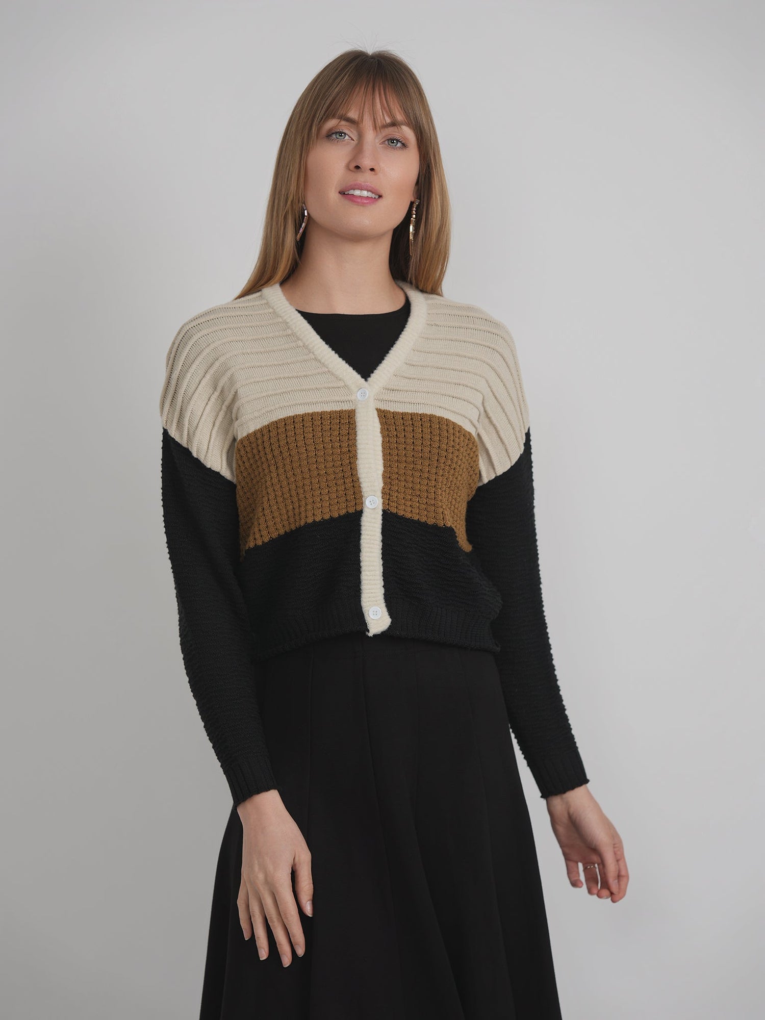 Cropped Knit Color Blocked Cardigan