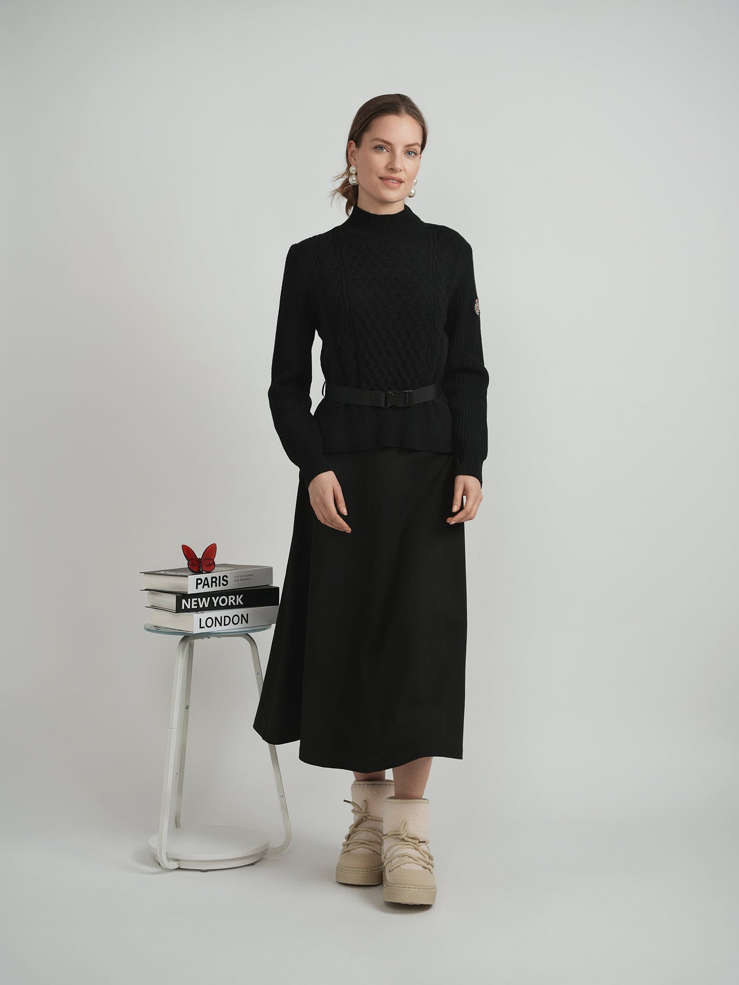 Cable knit Quilt Sweater With Belt