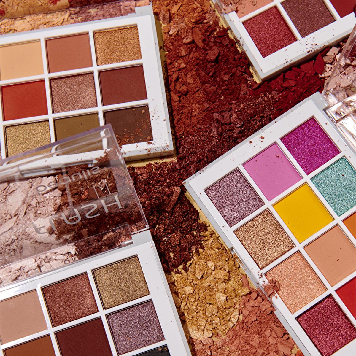Beaulis Flash It 12 Eyeshadow Palette - Matte & Shimmer Shades for Versatile Makeup Looks